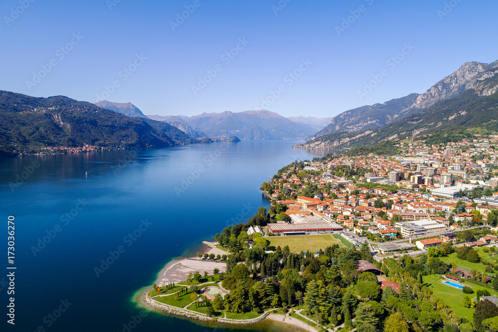 Mandello del Lario - Lago di Como (IT) - Vista aerea panoramica verso nord 