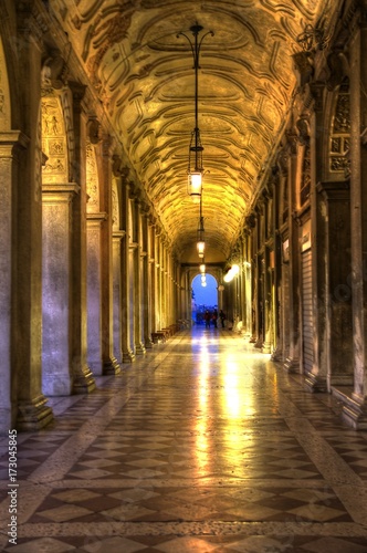 Venice Passage with Golden Light © Jason Yoder