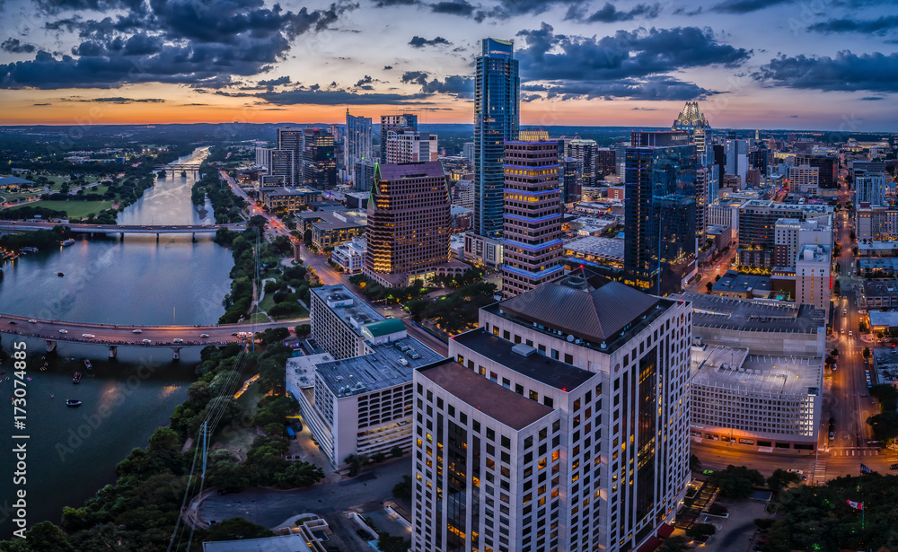 Obraz premium Downtown Austin, Texas during sunset