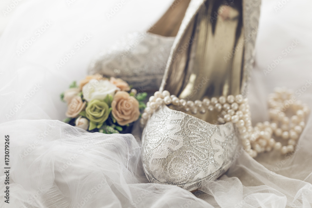 Arranged bridal shoes and accessories - obrazy, fototapety, plakaty 