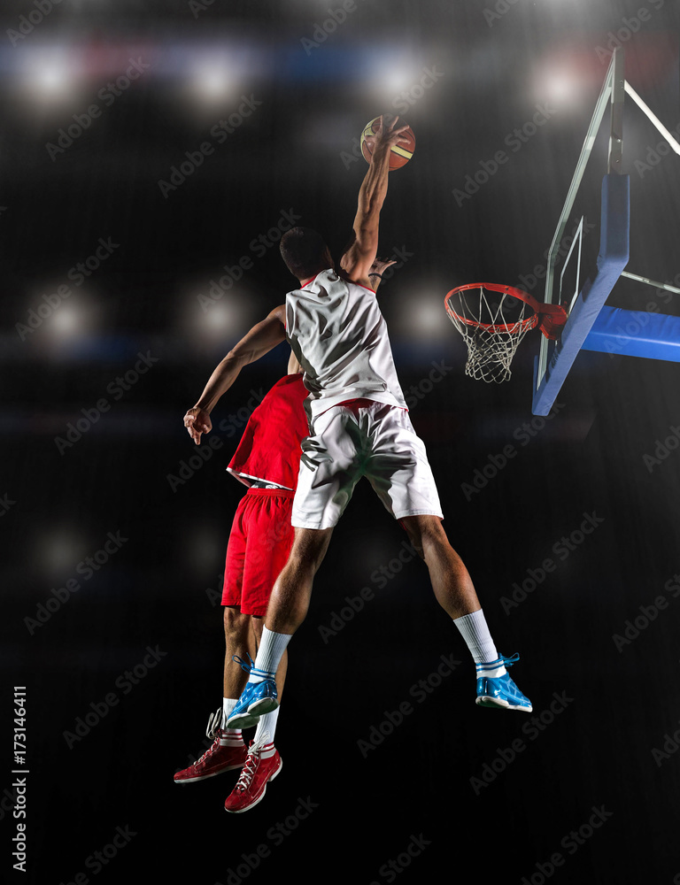 Naklejka premium basketball player in action