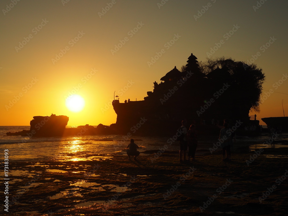 Sunset in Tanah Lot temple