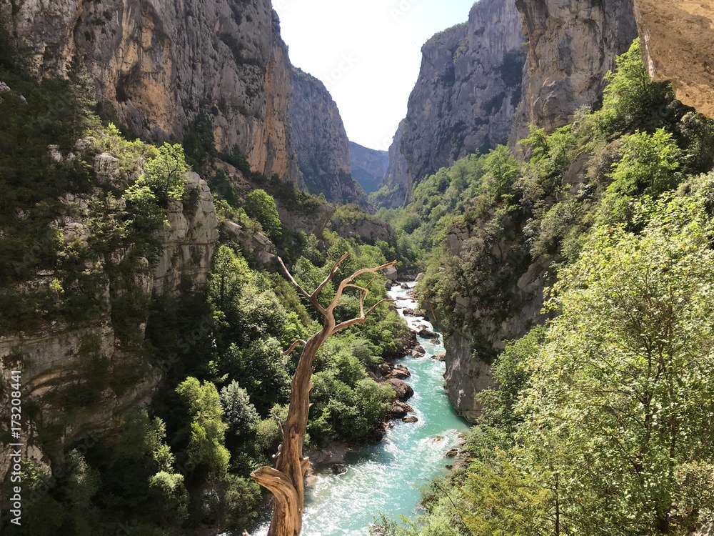 le vieux cade dans les gorges du verdon le vieux cade dans les gorges du verdon