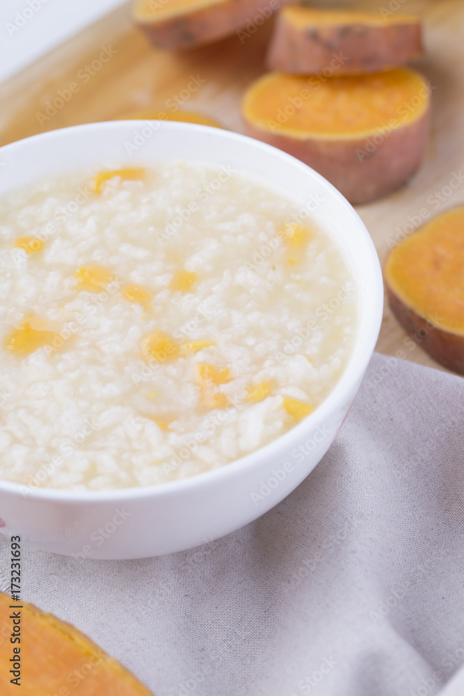 Simple and healthy porridge cooked with sweet potato. For diet and nutrition, healthy eating and lifestyle concepts. Simple and healthy porridge cooked with sweet potato. For diet and nutrition, healthy eating and lifestyle concepts.