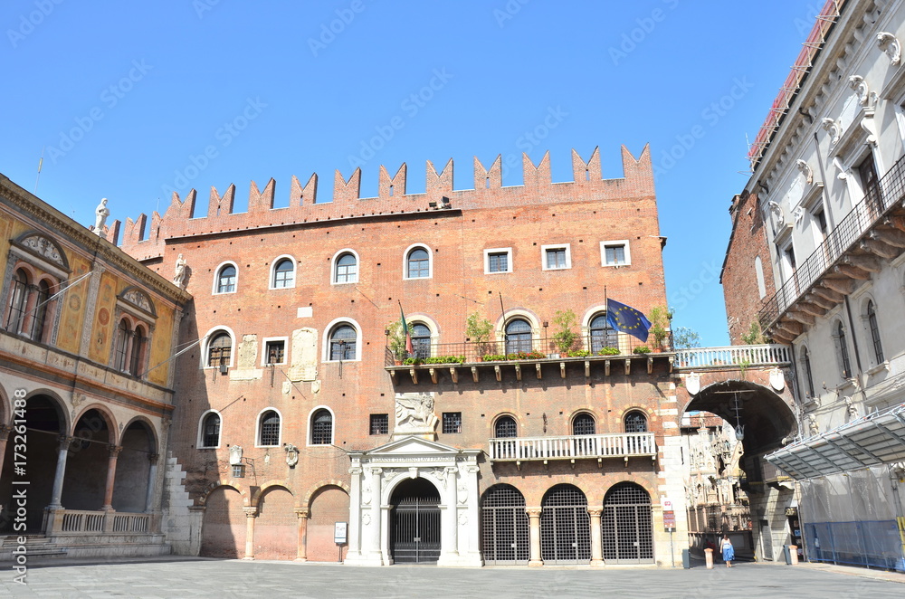 Verona Verona