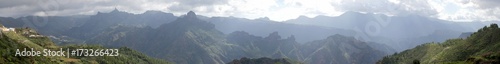 Panorama montagnes canariennes