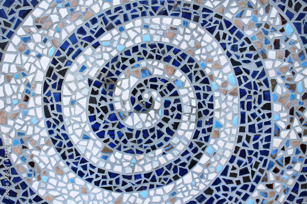 Fototapeta premium broken ceramic plate background