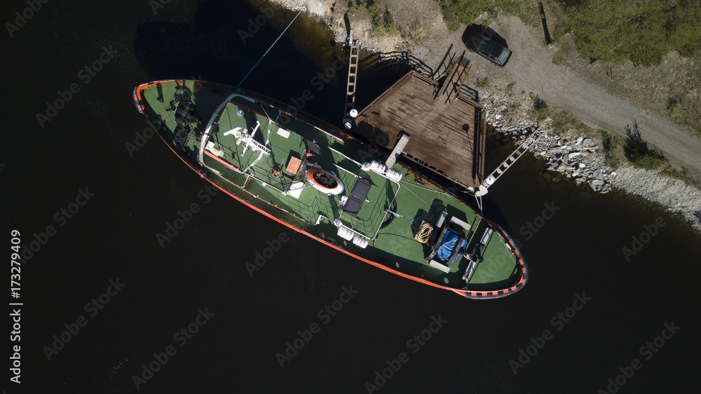 Fototapeta premium Tour ship