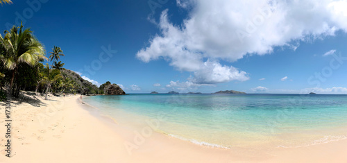 panorama, Mana Island, Fiji © Janelle