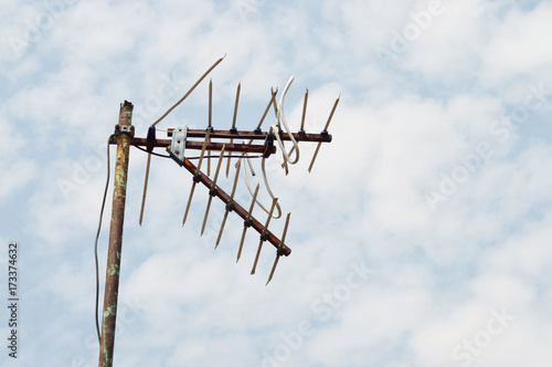 small rusty antenna