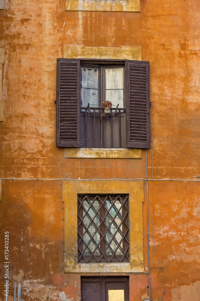 Facade of an old building in Rome.