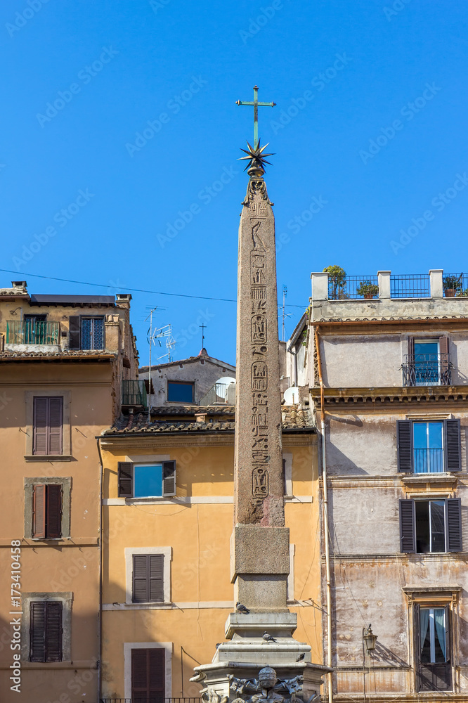 Fototapeta premium Fontana del Pantheonin the Piazza della Rotonda, Rome, in front of the Roman Pantheon.