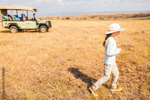 Wallpaper Mural Little girl on safari Torontodigital.ca