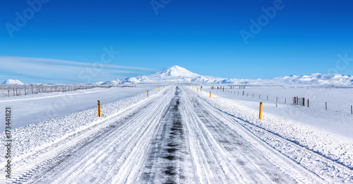Mt Hekla in winter © tom