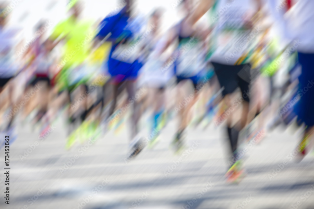 Obraz premium marathon runners in the city 
