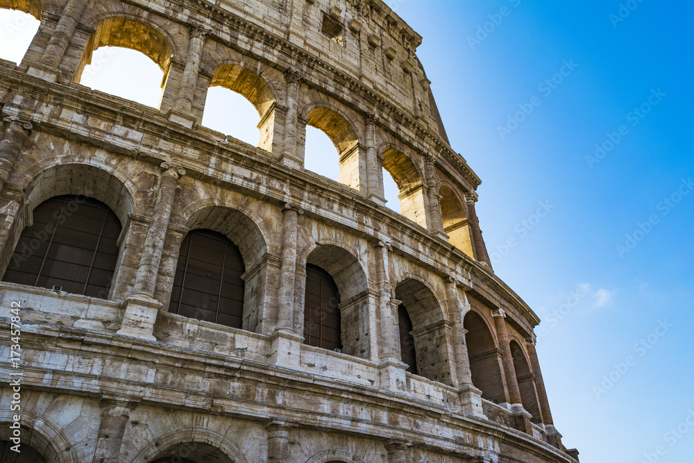 Obraz premium Colosseum closeup view, the world known landmark of Rome, Italy.