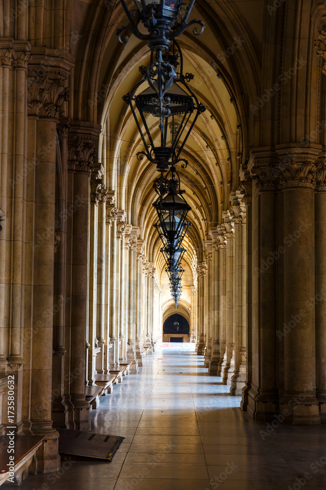 Fototapeta premium Courtyard of city hall in Vienna also know as Rathaus, Austria