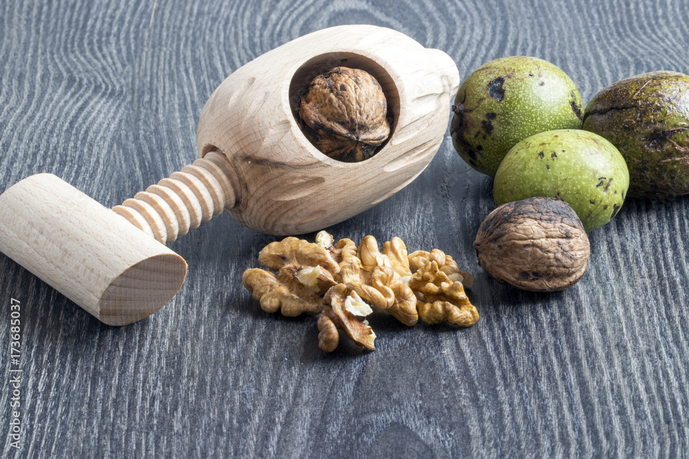Casse-Noix En Bois Marron - Générique - Neuf (sans Emballage)