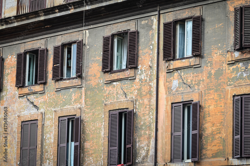 Fototapeta premium streets of rome - old buildings, arhitecture, colloseum, historical places