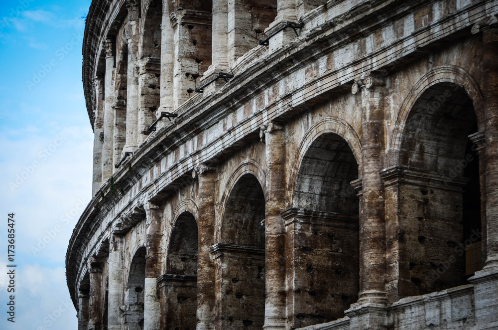 Obraz premium streets of rome - old buildings, arhitecture, colloseum, historical places