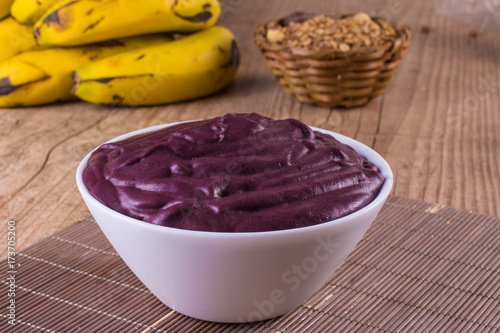 Acai with banana and granola