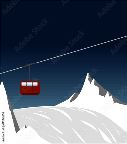 Bergbahn vor alpiner Landschaft, Gondel fährt durch ein Bergpanorama