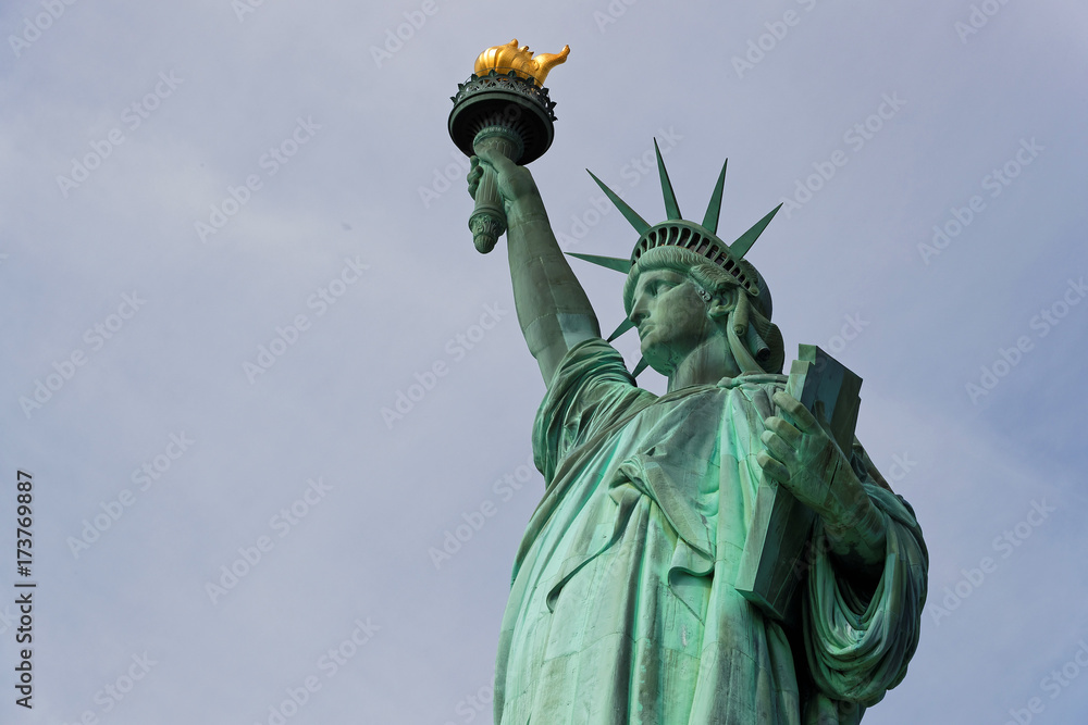 Fototapeta premium La Statue De La Liberté de près