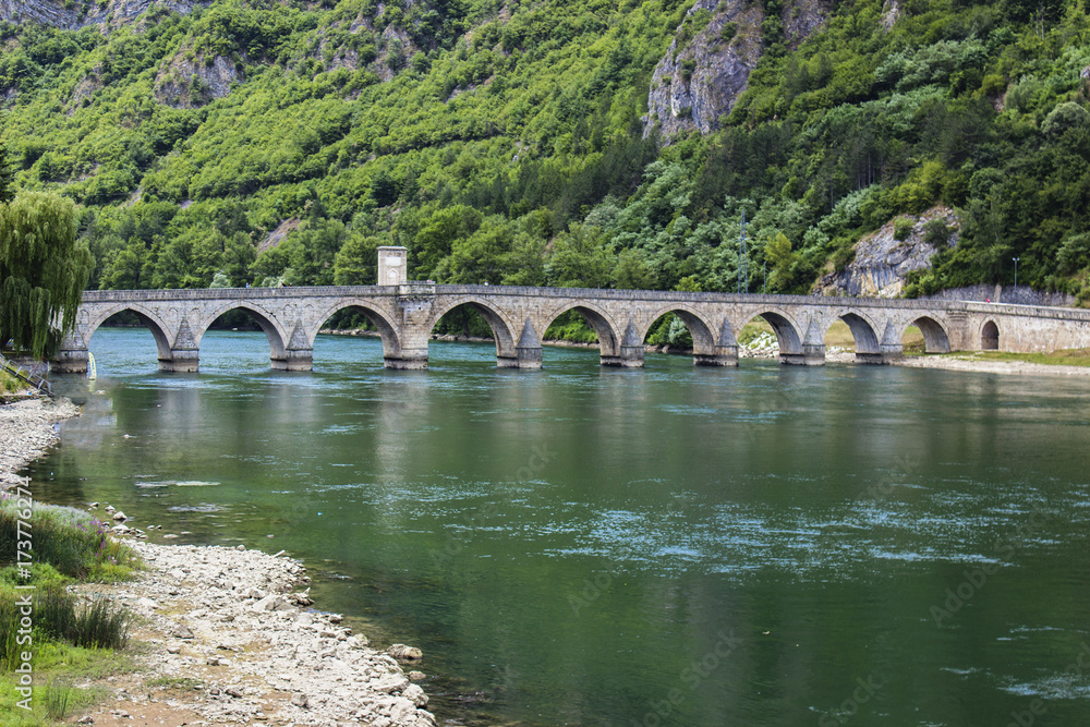 Fototapeta premium Mehmed Pasha Sokolovic Bridge at Visegrad
