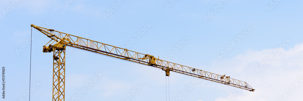 Kran vor blauem Himmel - Banner Kran vor blauem Himmel - Banner