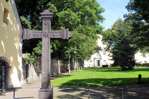 Kreuz am Adelheidisbrunnen in Bonn-Pützchen