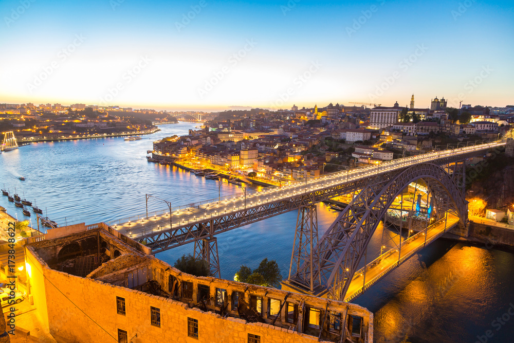 Dom Luis Bridge in Porto Dom Luis Bridge in Porto