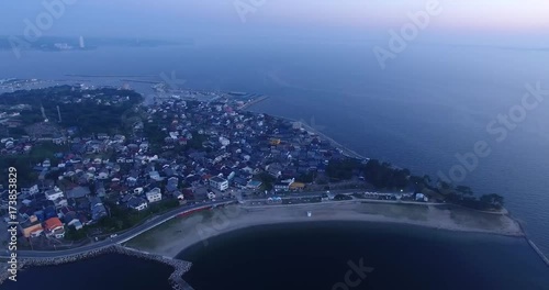 Wallpaper Mural 日本の早朝の島をドローンで空撮⑦ Torontodigital.ca