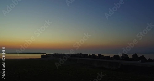 Wallpaper Mural 日本の島の夜明け⑦ Torontodigital.ca