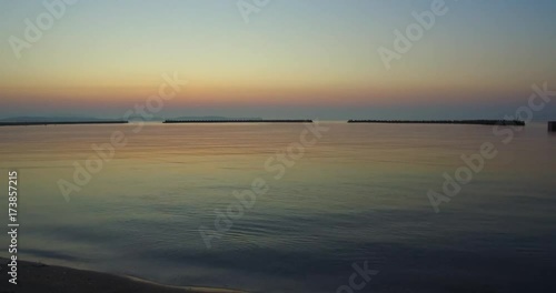 Wallpaper Mural 日本の島の夜明け Torontodigital.ca