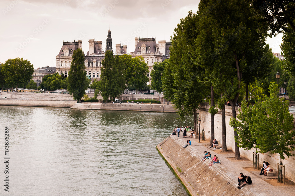 Fototapeta premium Seine River of Paris