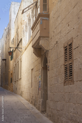Fototapeta Naklejka Na Ścianę i Meble -  Malta, Mdina, Narrow Street