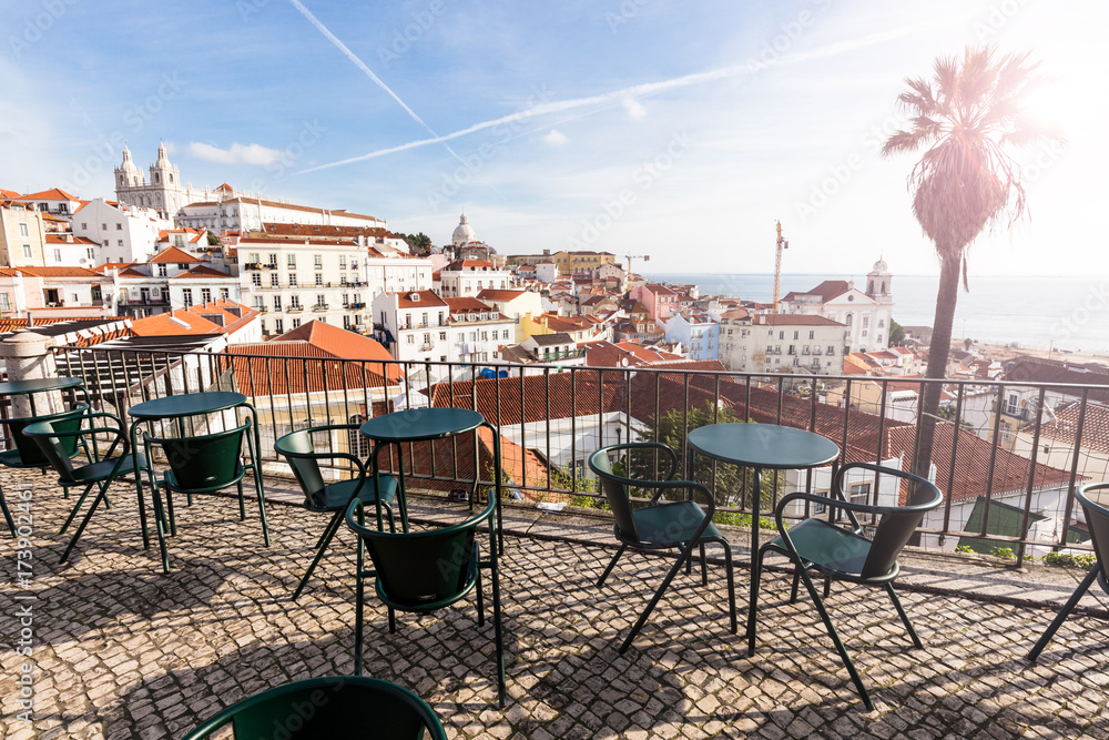Naklejka premium Lisbon cityscape