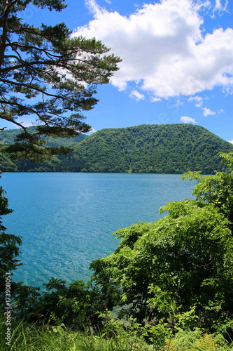 沼沢湖（福島県・金山町）