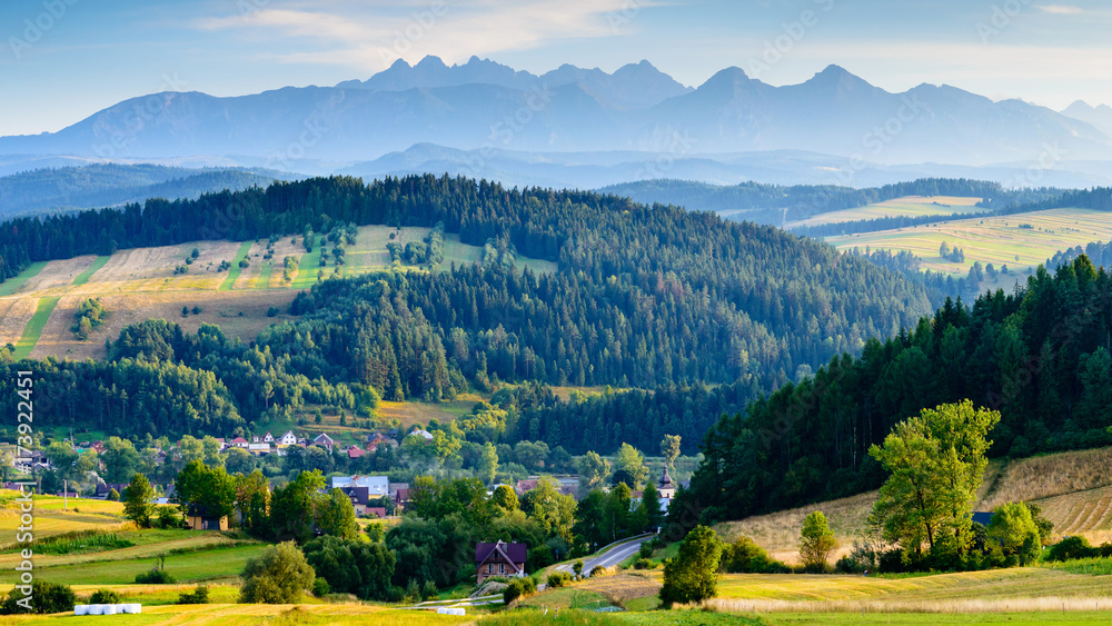 Panorama of the Tatras seen from the Pieniny side