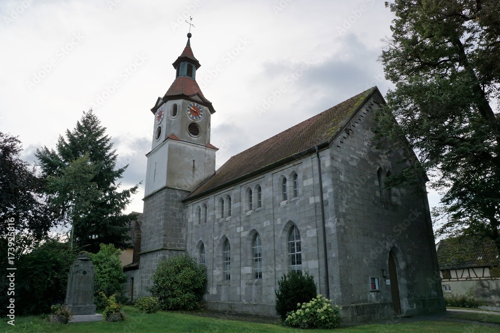 Evangelische Kirche St Leonhard in Markt Erlbach in Bayern