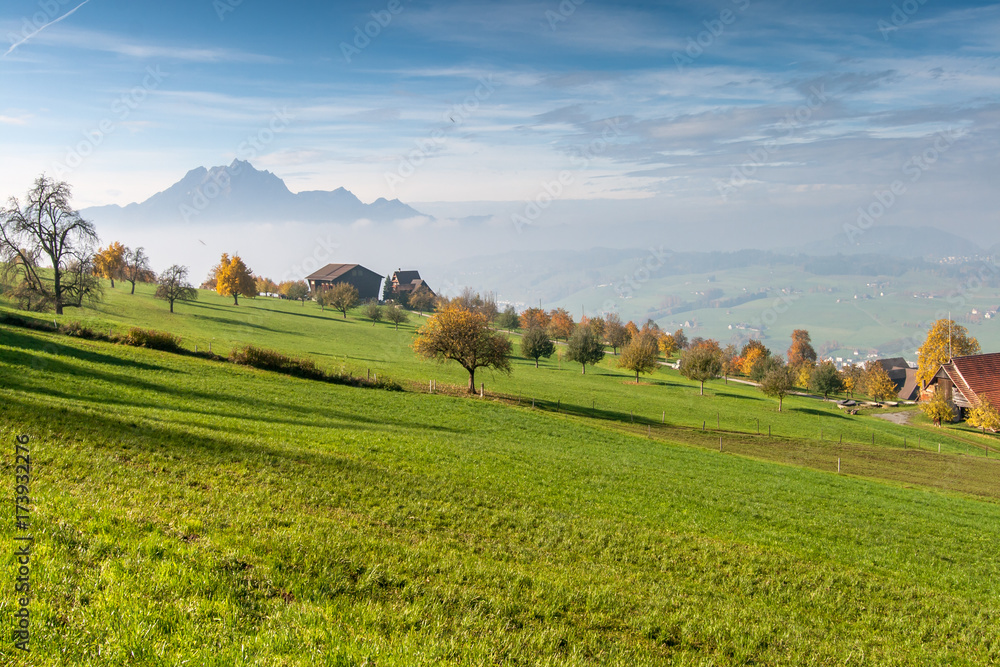 Obraz premium Amaing Autumn Landscape near mount Rigi and lake Luzerne, Alps, Switzerland