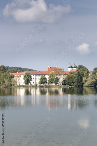 Das ehemalige Kloster Seeon in Oberbayern