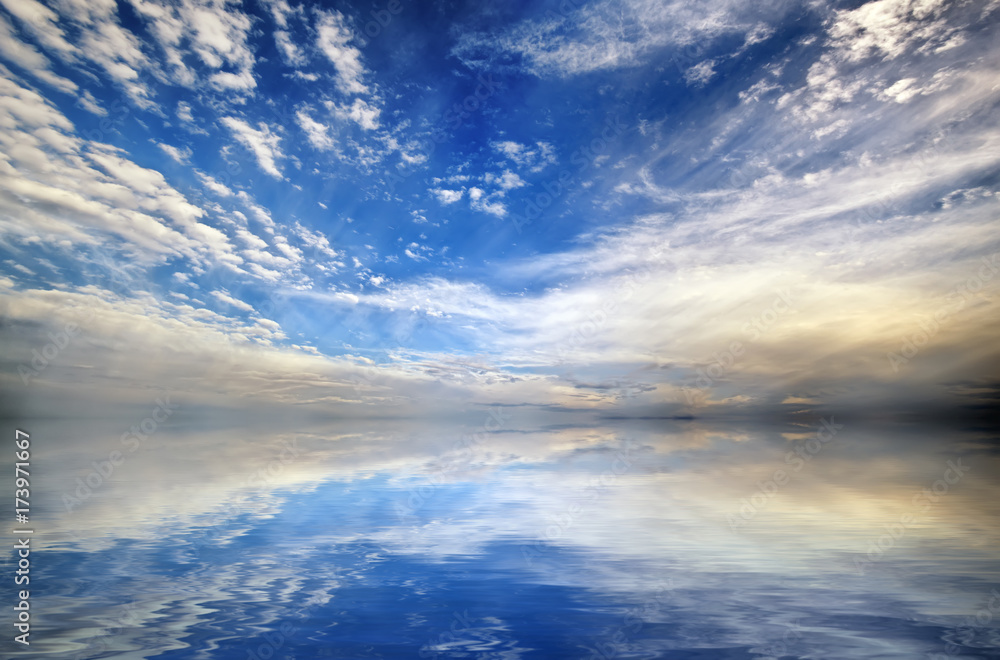 Obraz premium Beautiful seascape panorama background. Sea and cloud sky landscape