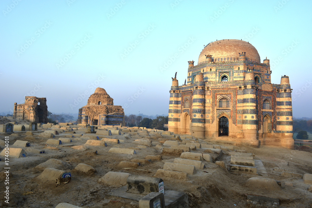 Fototapeta premium Mazar Uch Shareef