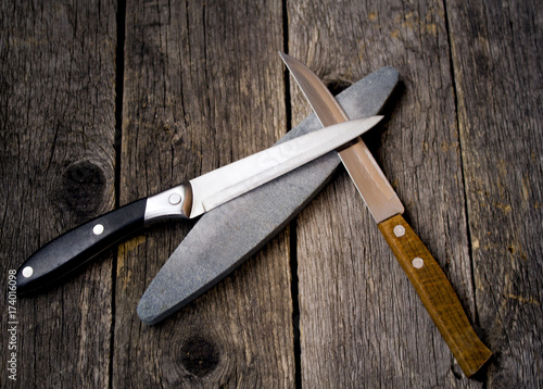 knives and whetstone point photo
