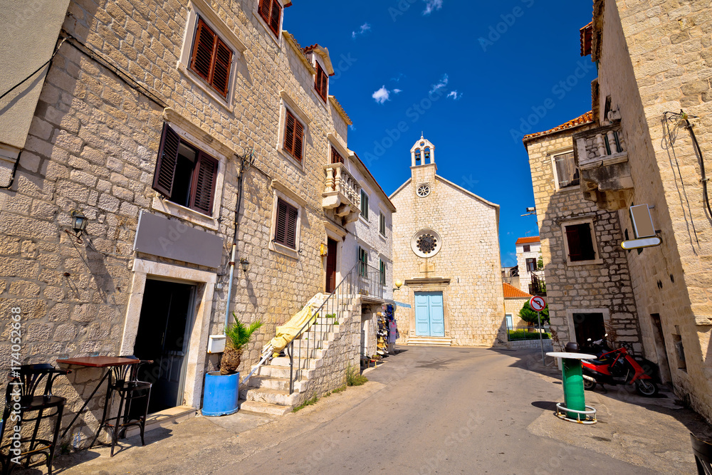 Kastel Stari stone street and chapel view