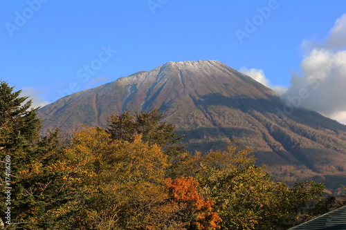 秋の羊蹄山