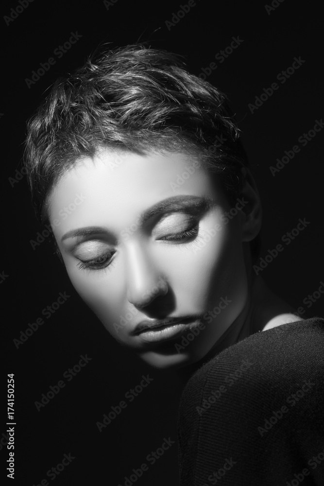 brunette girl on a black background
brunette girl on a black background
