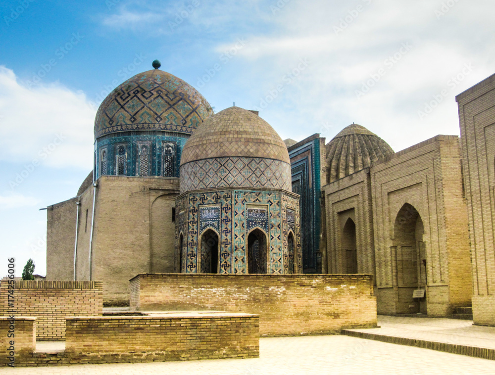 Obraz premium Beautiful uzbek blue tile architecture
