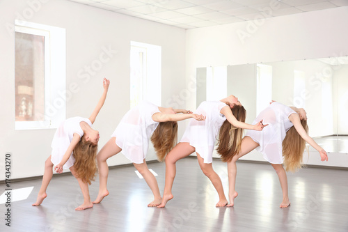 Group of young dancers in s...